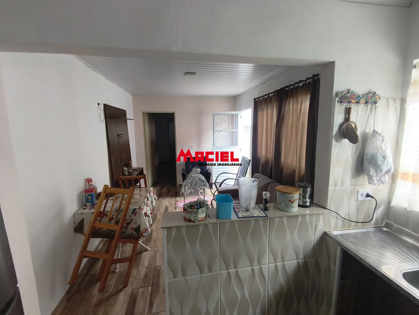 Comprar Casa / Padr&atilde;o em S&atilde;o Jos&eacute; dos Campos R$ 250.000,00 - Foto 1