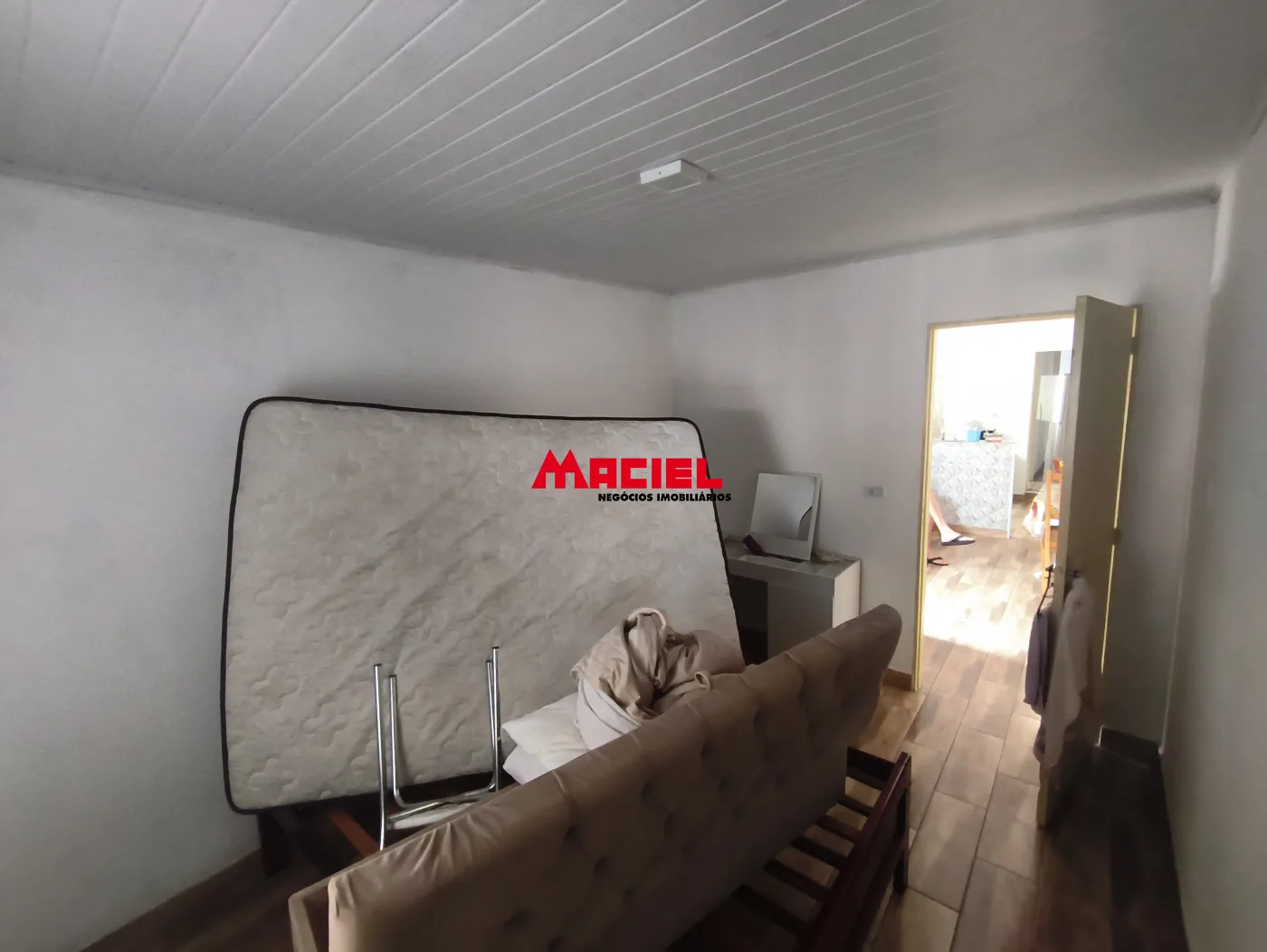 Comprar Casa / Padr&atilde;o em S&atilde;o Jos&eacute; dos Campos R$ 250.000,00 - Foto 9