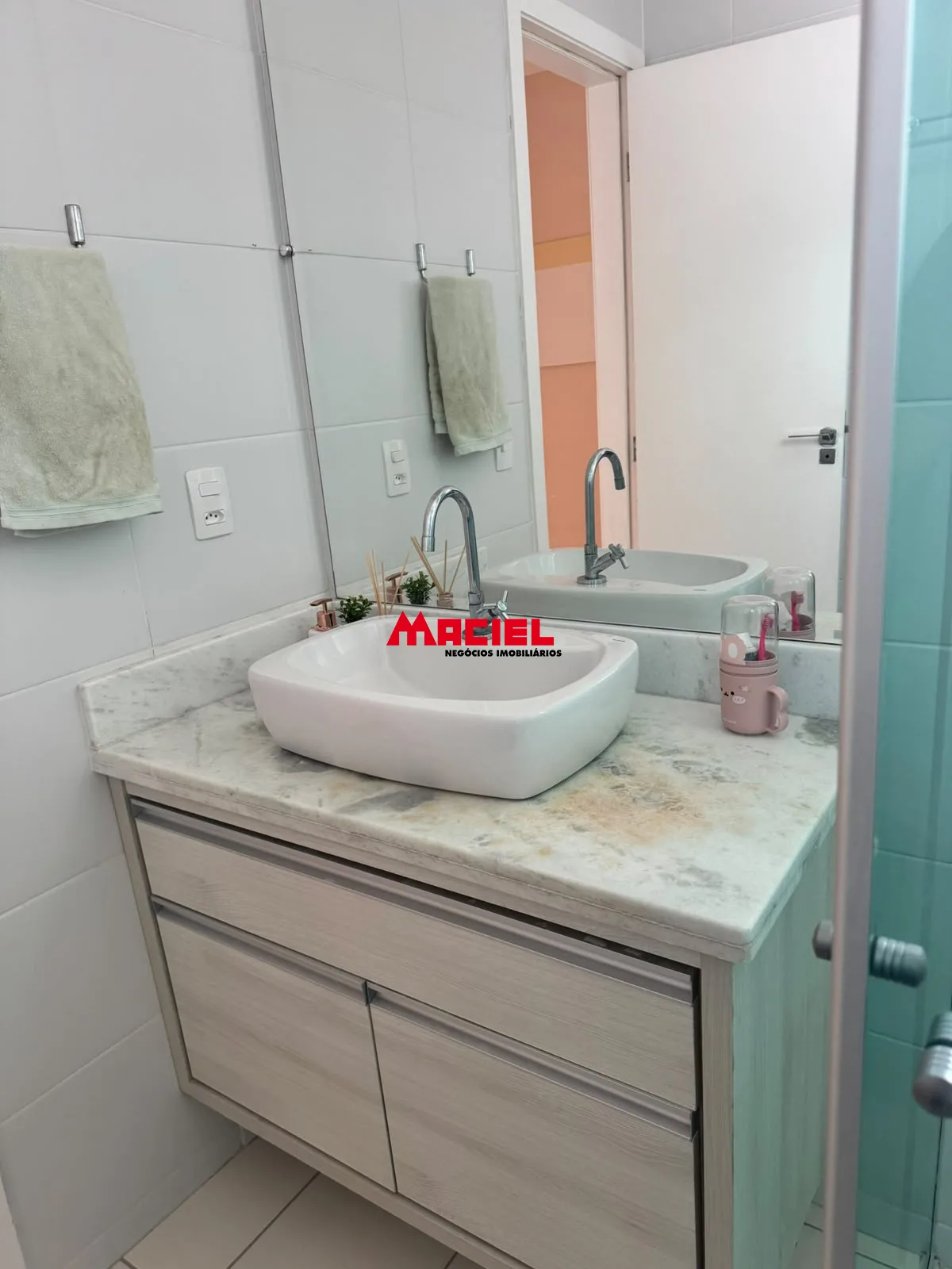 Comprar Apartamento / Padr&atilde;o em S&atilde;o Jos&eacute; dos Campos R$ 565.000,00 - Foto 3