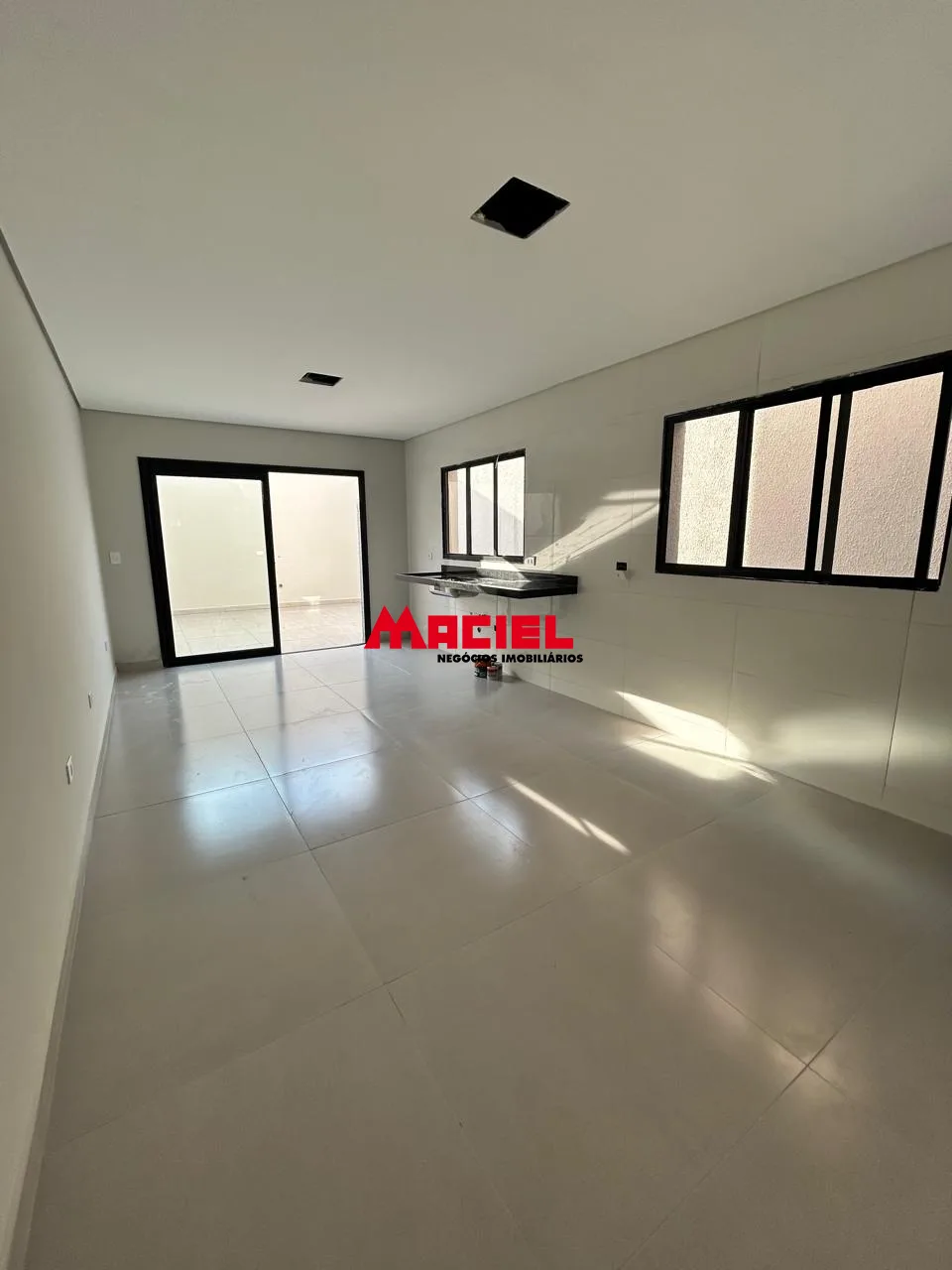 Comprar Casa / Sobrado em S&atilde;o Jos&eacute; dos Campos R$ 850.000,00 - Foto 10