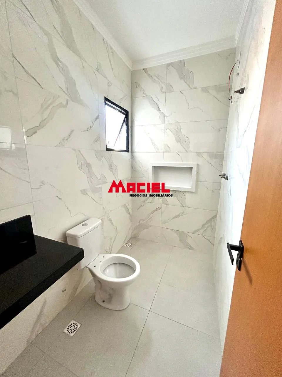 Comprar Casa / Sobrado em S&atilde;o Jos&eacute; dos Campos R$ 850.000,00 - Foto 16