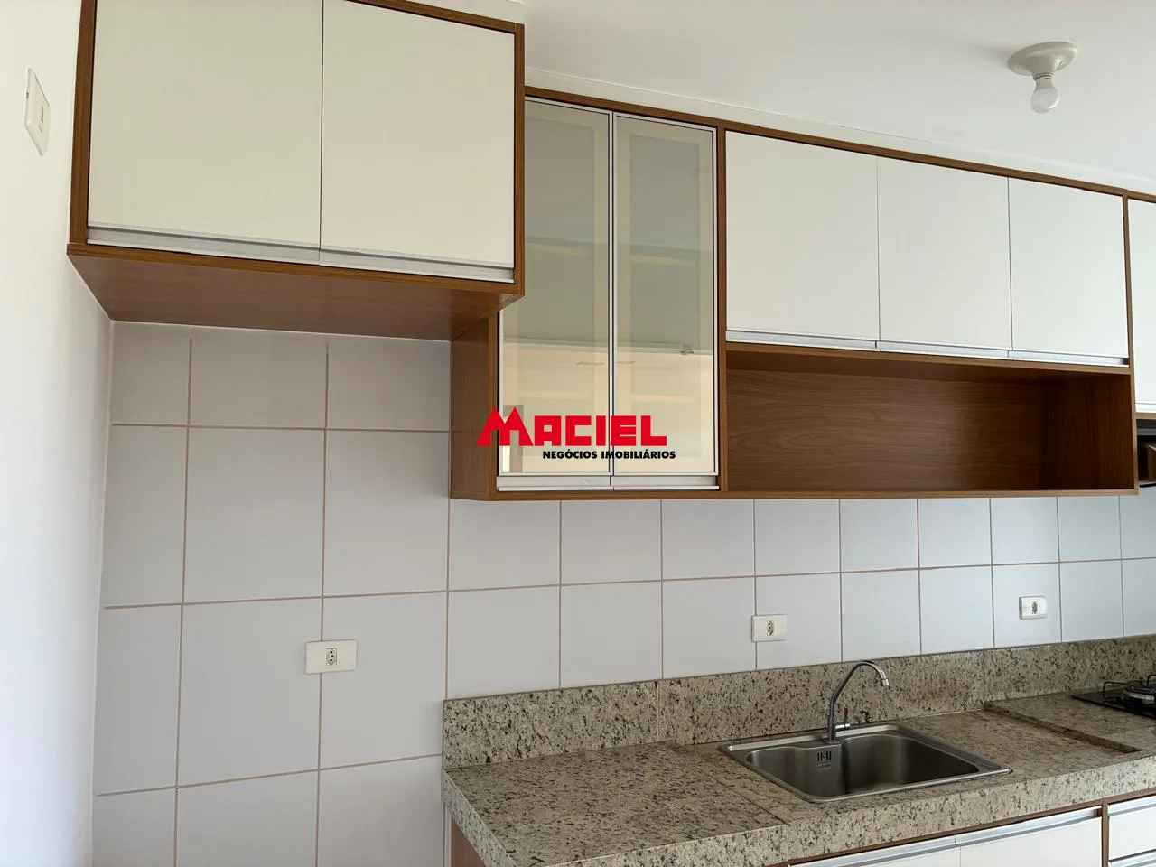 Comprar Apartamento / Padr&atilde;o em S&atilde;o Jos&eacute; dos Campos R$ 430.000,00 - Foto 4