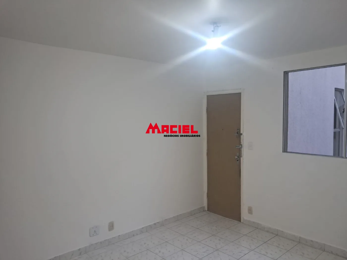 Alugar Apartamento / Padr&atilde;o em S&atilde;o Jos&eacute; dos Campos R$ 2.200,00 - Foto 5