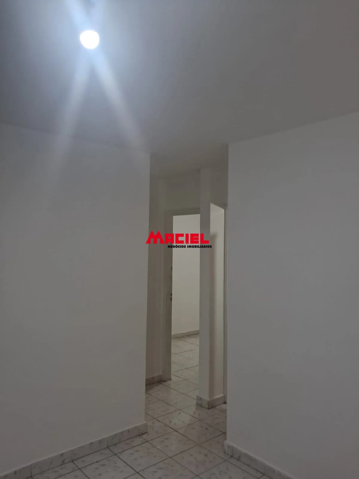 Alugar Apartamento / Padr&atilde;o em S&atilde;o Jos&eacute; dos Campos R$ 2.200,00 - Foto 9