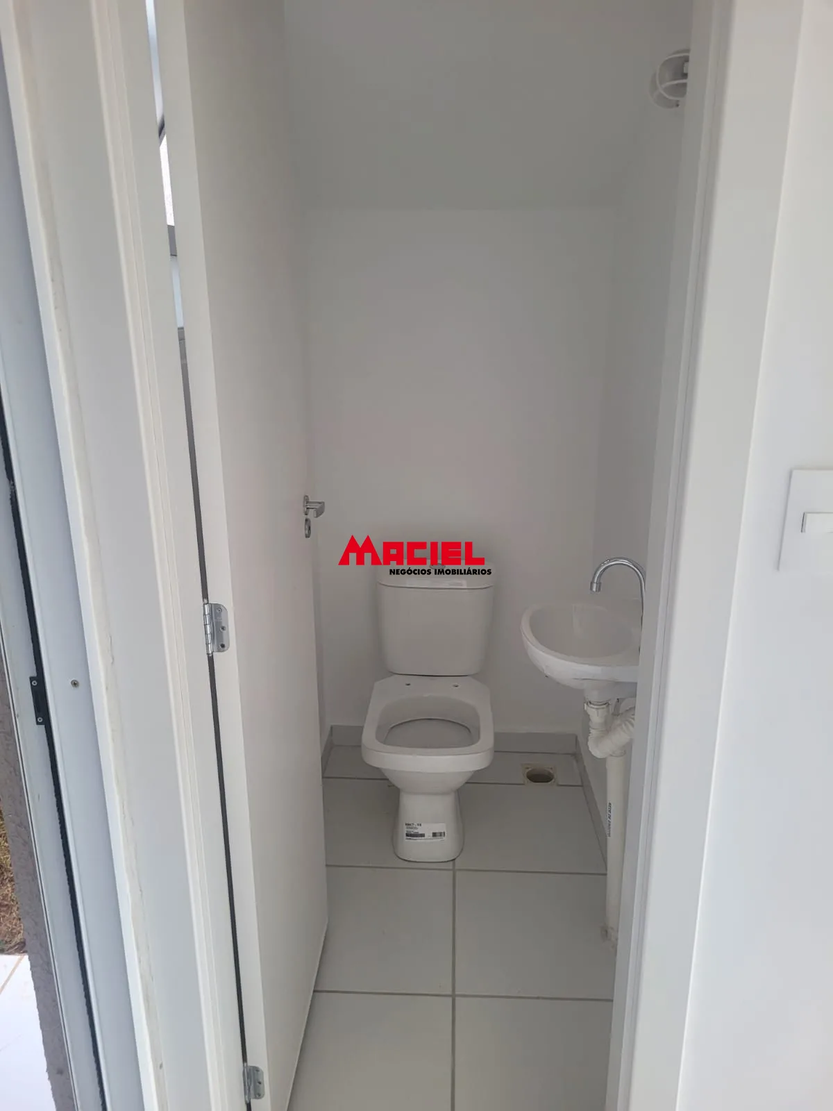 Comprar Casa / Condom&iacute;nio em S&atilde;o Jos&eacute; dos Campos R$ 320.000,00 - Foto 6