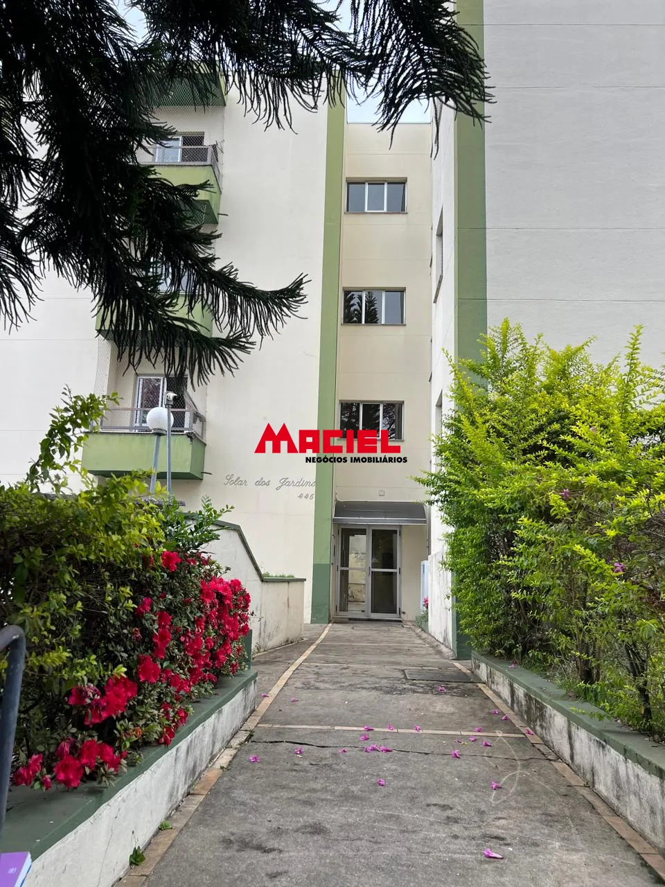 Comprar Apartamento / Padr&atilde;o em S&atilde;o Jos&eacute; dos Campos R$ 350.000,00 - Foto 2