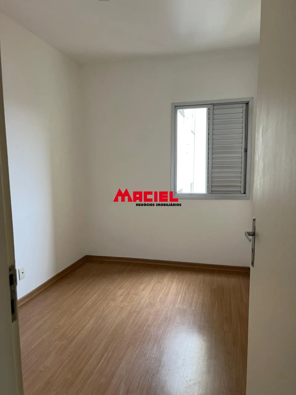 Comprar Apartamento / Padr&atilde;o em S&atilde;o Jos&eacute; dos Campos R$ 350.000,00 - Foto 16