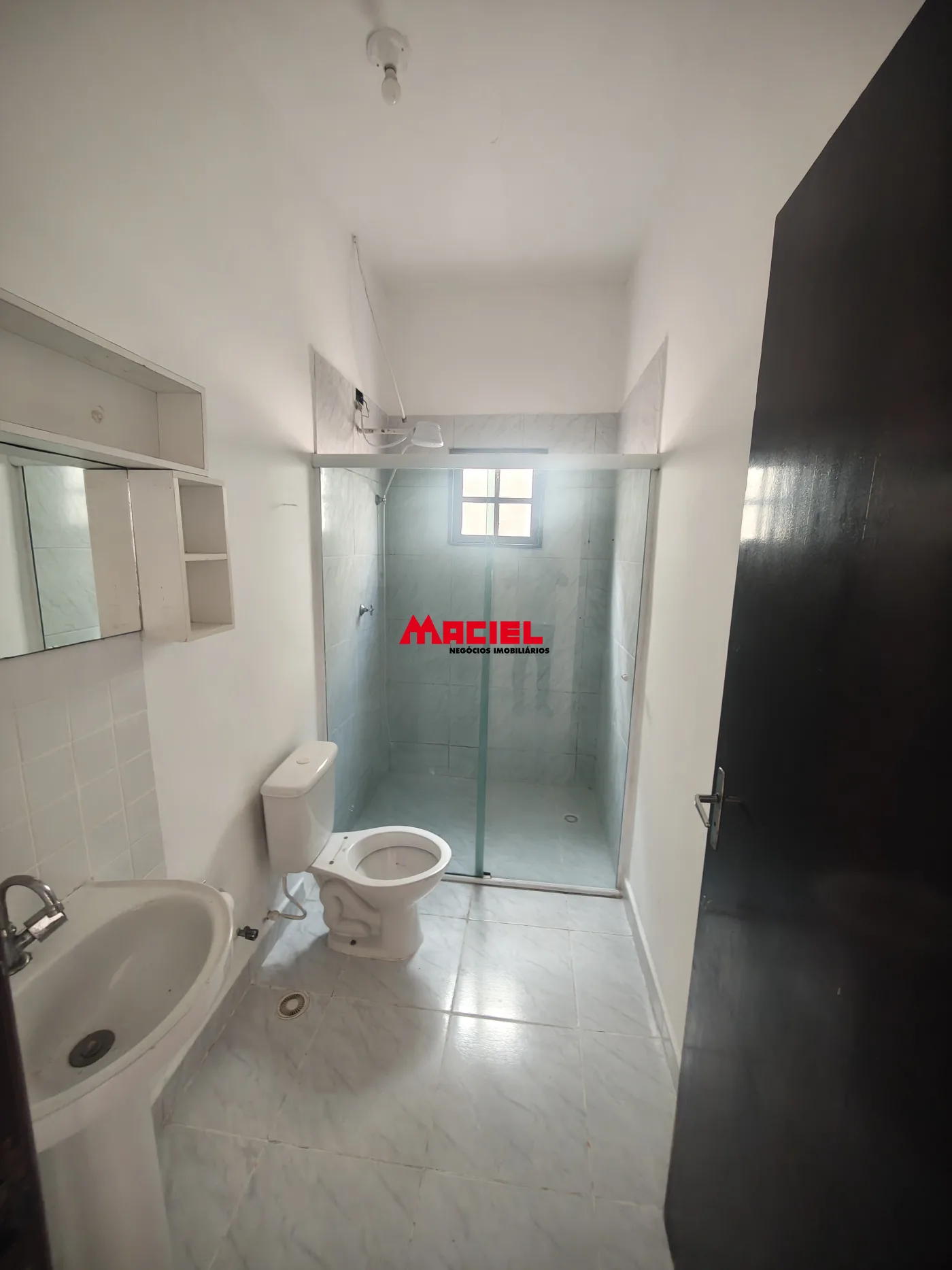Comprar Casa / Padr&atilde;o em S&atilde;o Jos&eacute; dos Campos R$ 350.000,00 - Foto 5