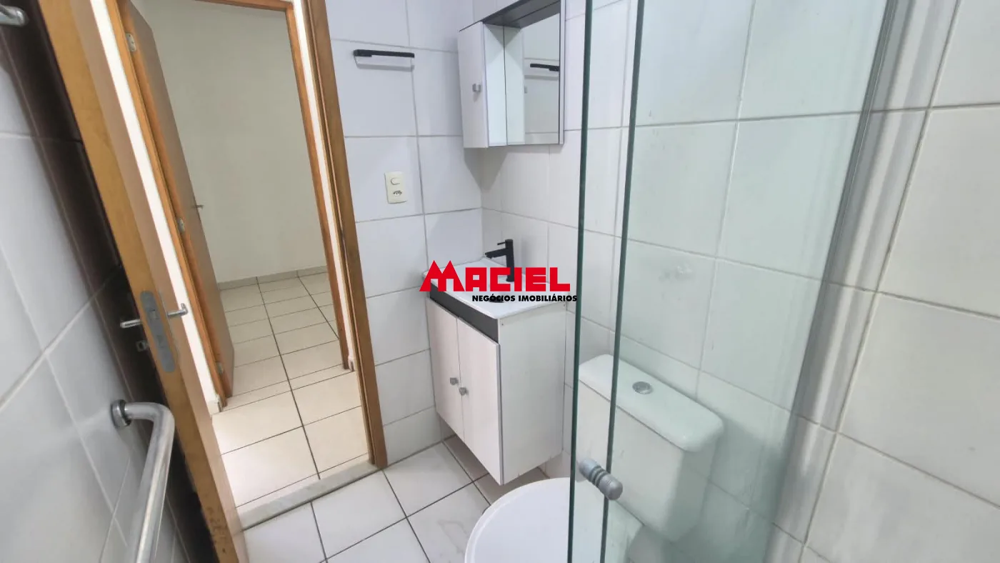 Alugar Apartamento / Padr&atilde;o em S&atilde;o Jos&eacute; dos Campos R$ 1.390,00 - Foto 12