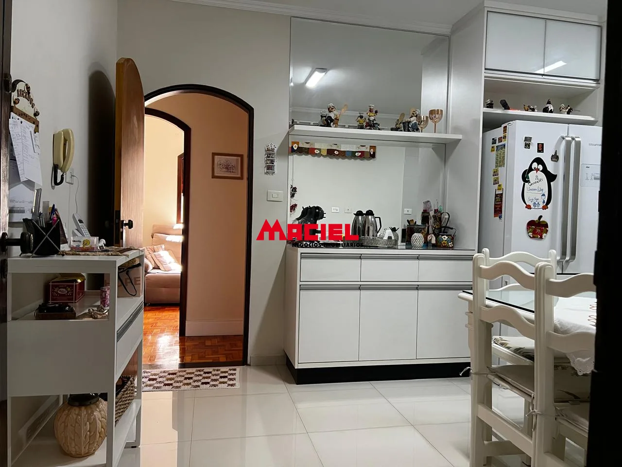 Comprar Casa / Padr&atilde;o em S&atilde;o Jos&eacute; dos Campos R$ 1.000.000,00 - Foto 6