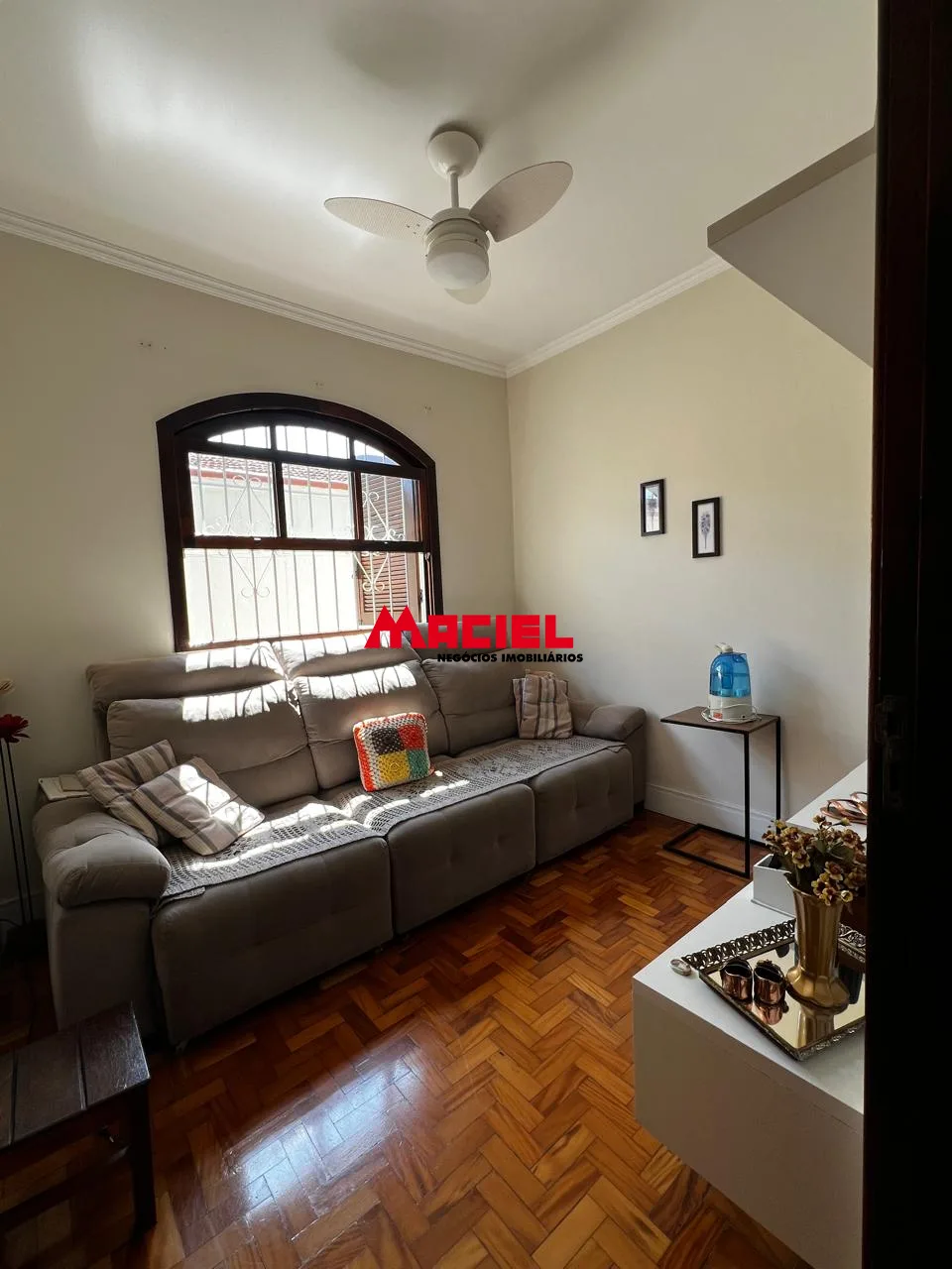 Comprar Casa / Padr&atilde;o em S&atilde;o Jos&eacute; dos Campos R$ 1.000.000,00 - Foto 12