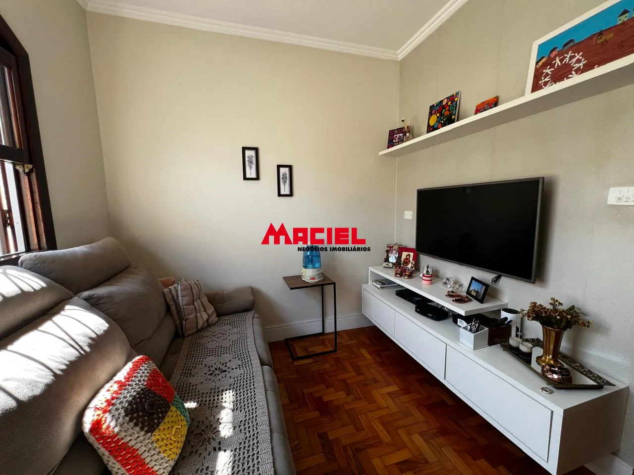 Comprar Casa / Padr&atilde;o em S&atilde;o Jos&eacute; dos Campos R$ 1.000.000,00 - Foto 11