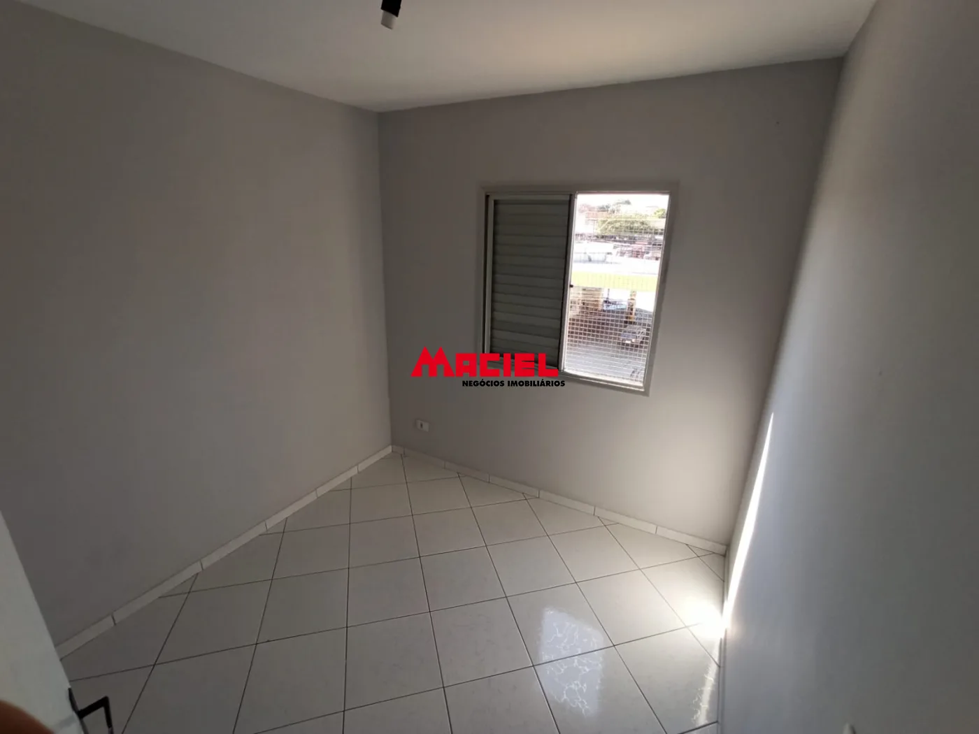 Comprar Apartamento / Padr&atilde;o em S&atilde;o Jos&eacute; dos Campos R$ 259.000,00 - Foto 2
