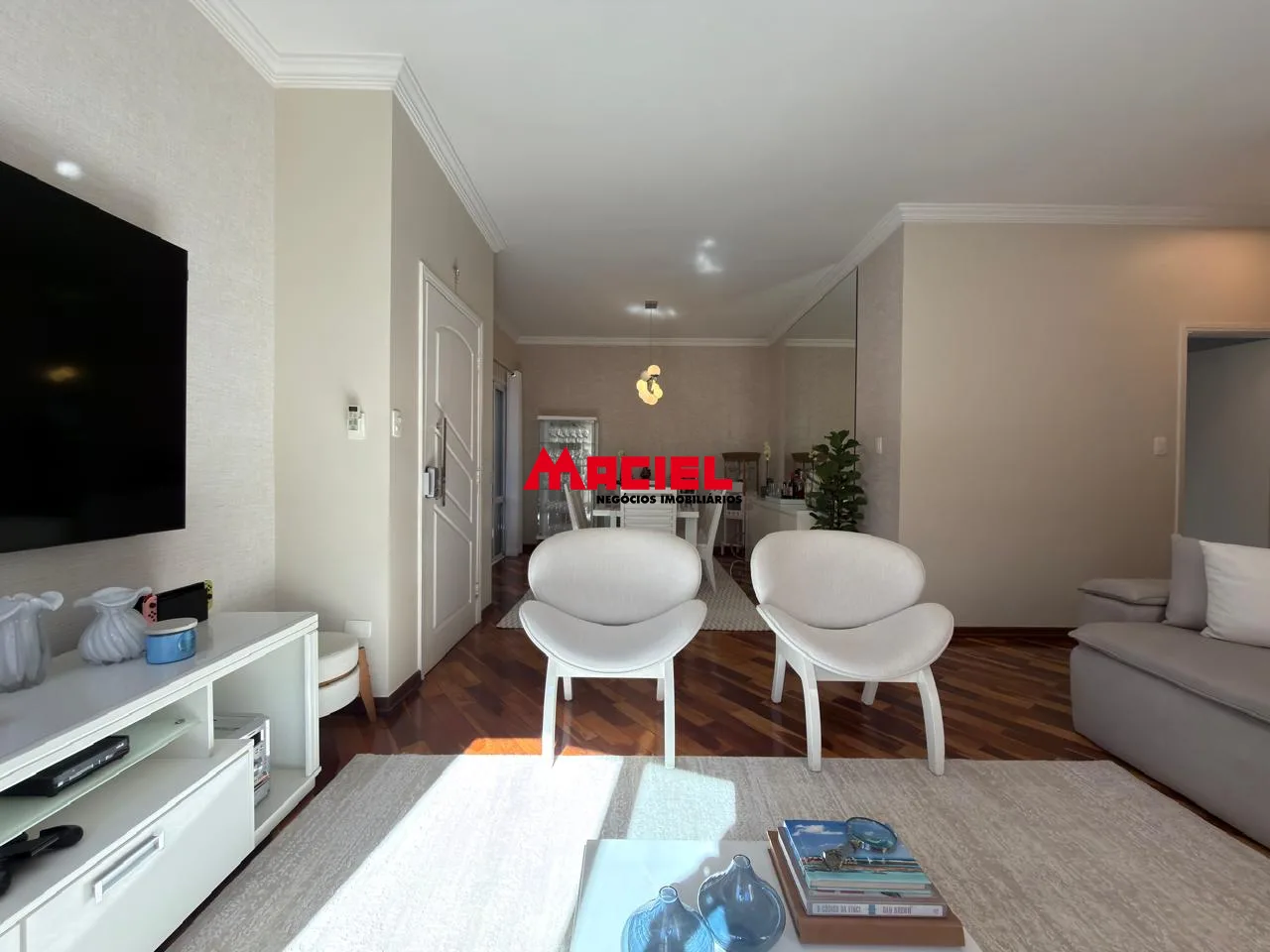 Comprar Casa / Condom&iacute;nio em S&atilde;o Jos&eacute; dos Campos R$ 1.550.000,00 - Foto 2