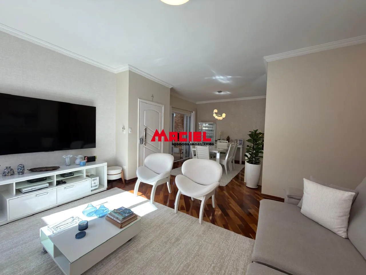 Comprar Casa / Condom&iacute;nio em S&atilde;o Jos&eacute; dos Campos R$ 1.550.000,00 - Foto 3