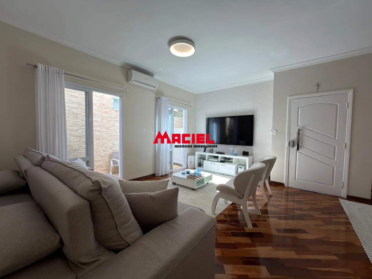 Comprar Casa / Condom&iacute;nio em S&atilde;o Jos&eacute; dos Campos R$ 1.550.000,00 - Foto 4