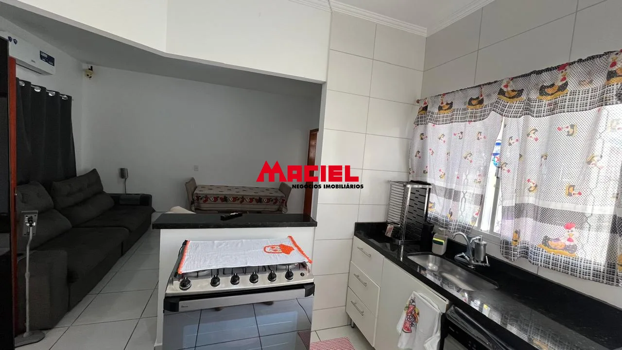 Comprar Casa / Padr&atilde;o em S&atilde;o Jos&eacute; dos Campos R$ 450.000,00 - Foto 2