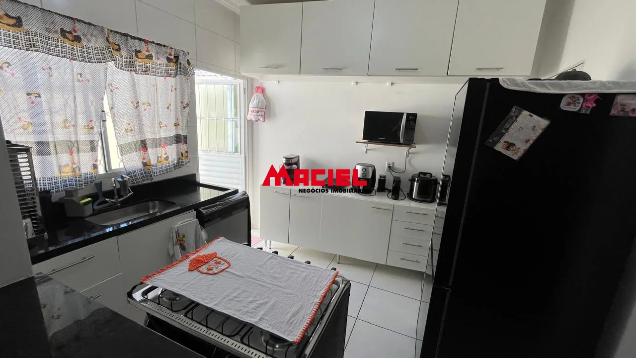 Comprar Casa / Padr&atilde;o em S&atilde;o Jos&eacute; dos Campos R$ 450.000,00 - Foto 3
