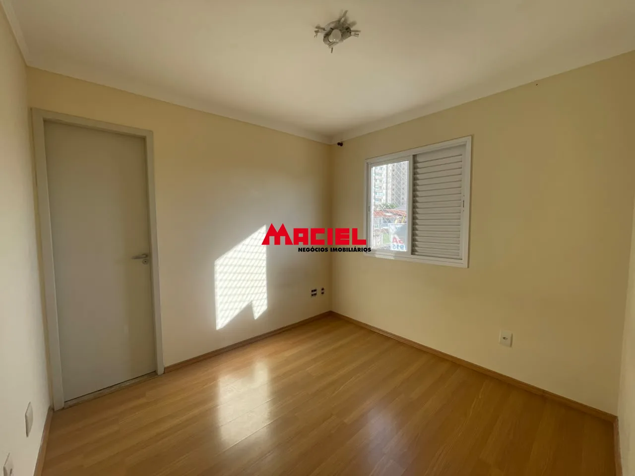 Comprar Apartamento / Padr&atilde;o em S&atilde;o Jos&eacute; dos Campos R$ 340.000,00 - Foto 8