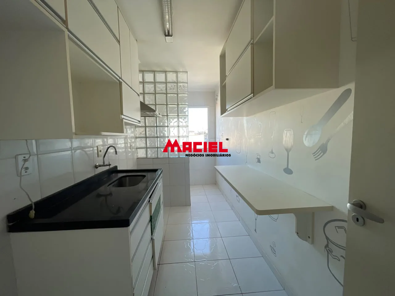 Comprar Apartamento / Padr&atilde;o em S&atilde;o Jos&eacute; dos Campos R$ 340.000,00 - Foto 4