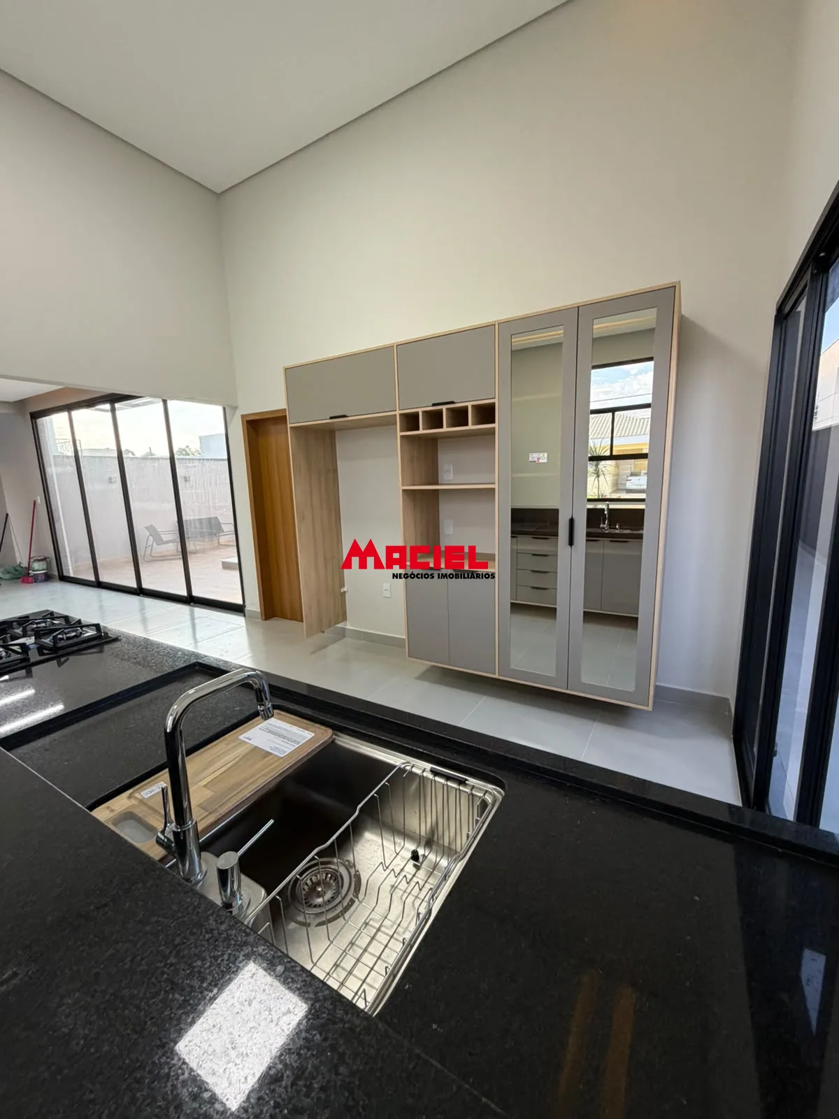 Comprar Casa / Condom&iacute;nio em Ca&ccedil;apava R$ 1.320.000,00 - Foto 9