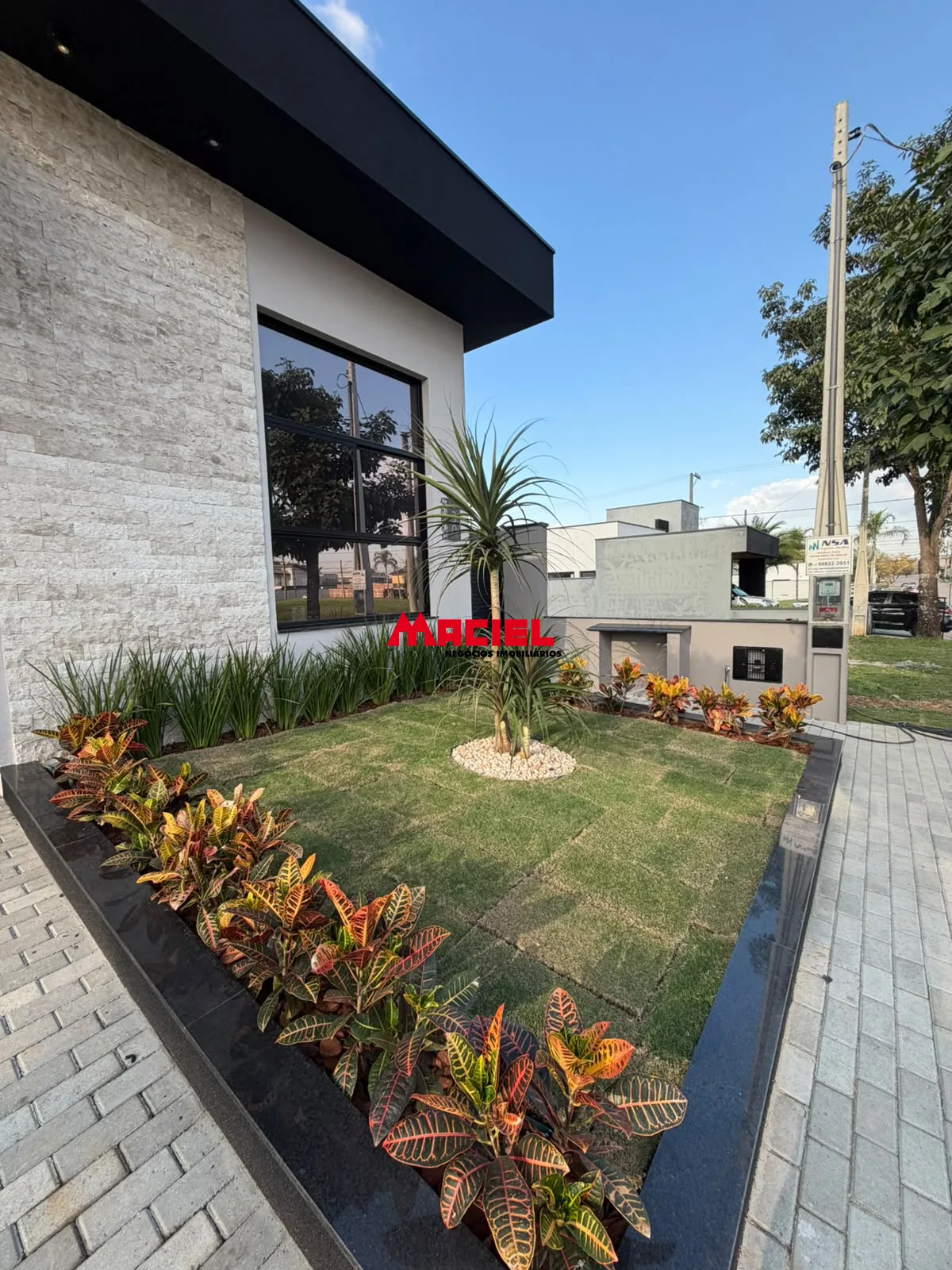 Comprar Casa / Condom&iacute;nio em Ca&ccedil;apava R$ 1.320.000,00 - Foto 2