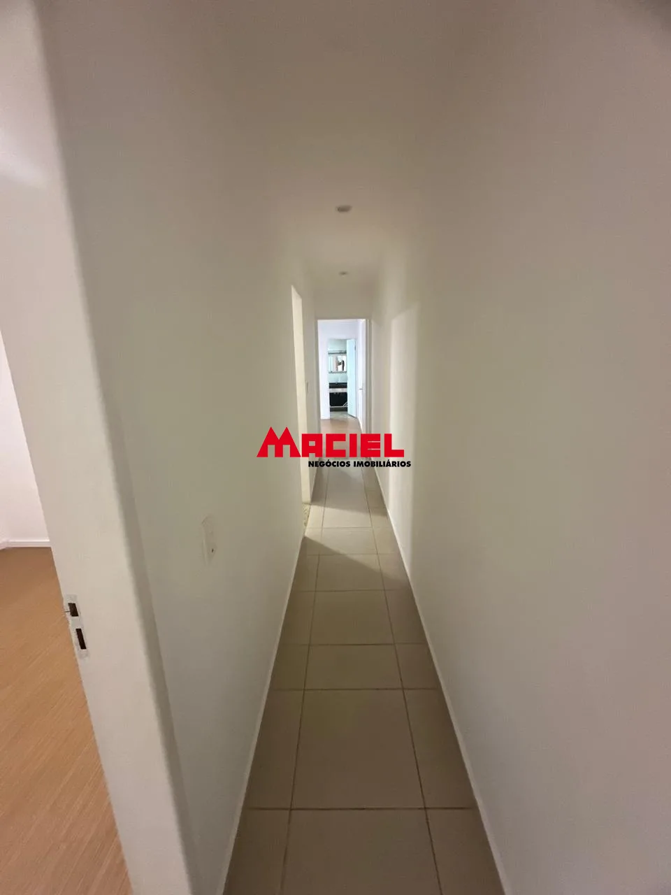 Alugar Casa / Sobrado em S&atilde;o Jos&eacute; dos Campos R$ 3.400,00 - Foto 7