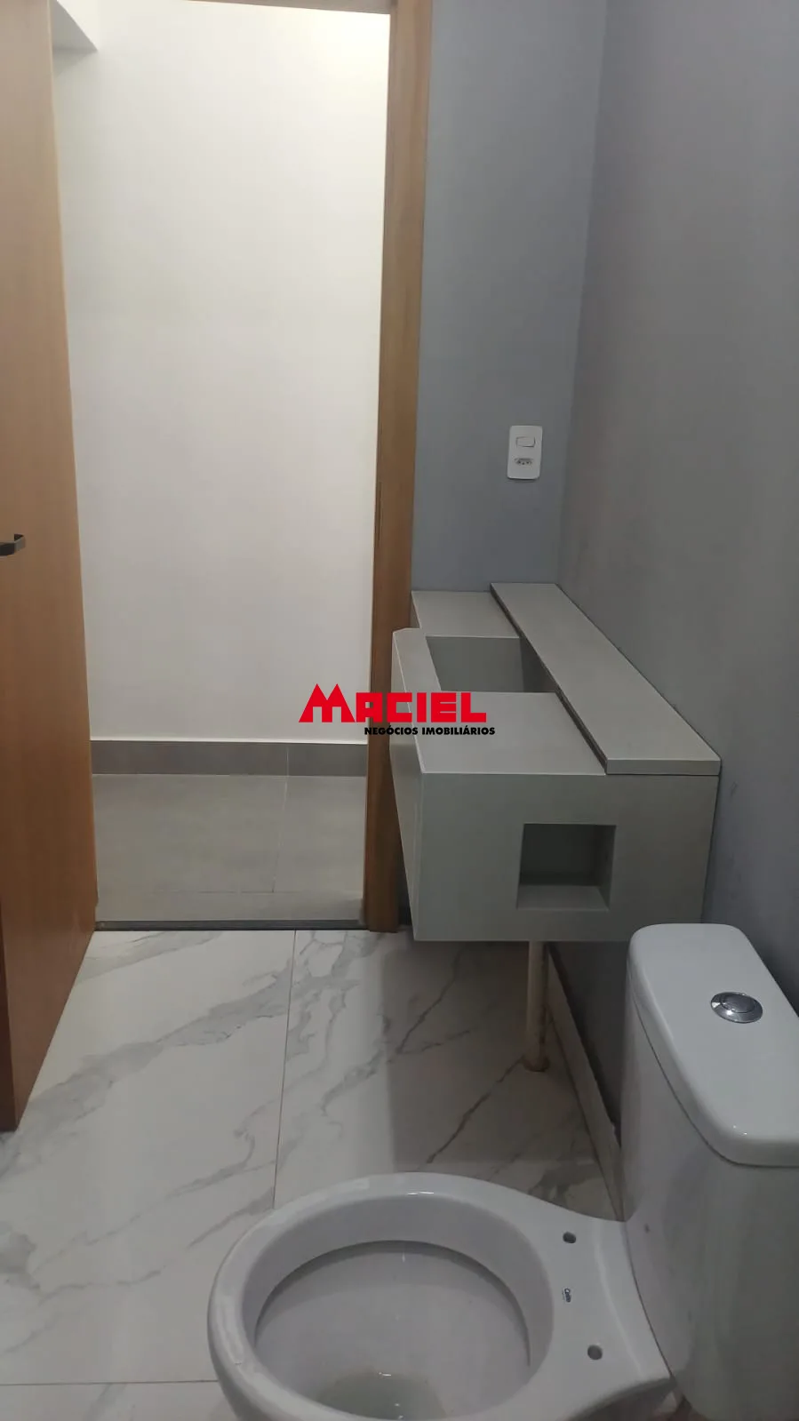 Comprar Casa / Padr&atilde;o em Ca&ccedil;apava R$ 550.000,00 - Foto 10