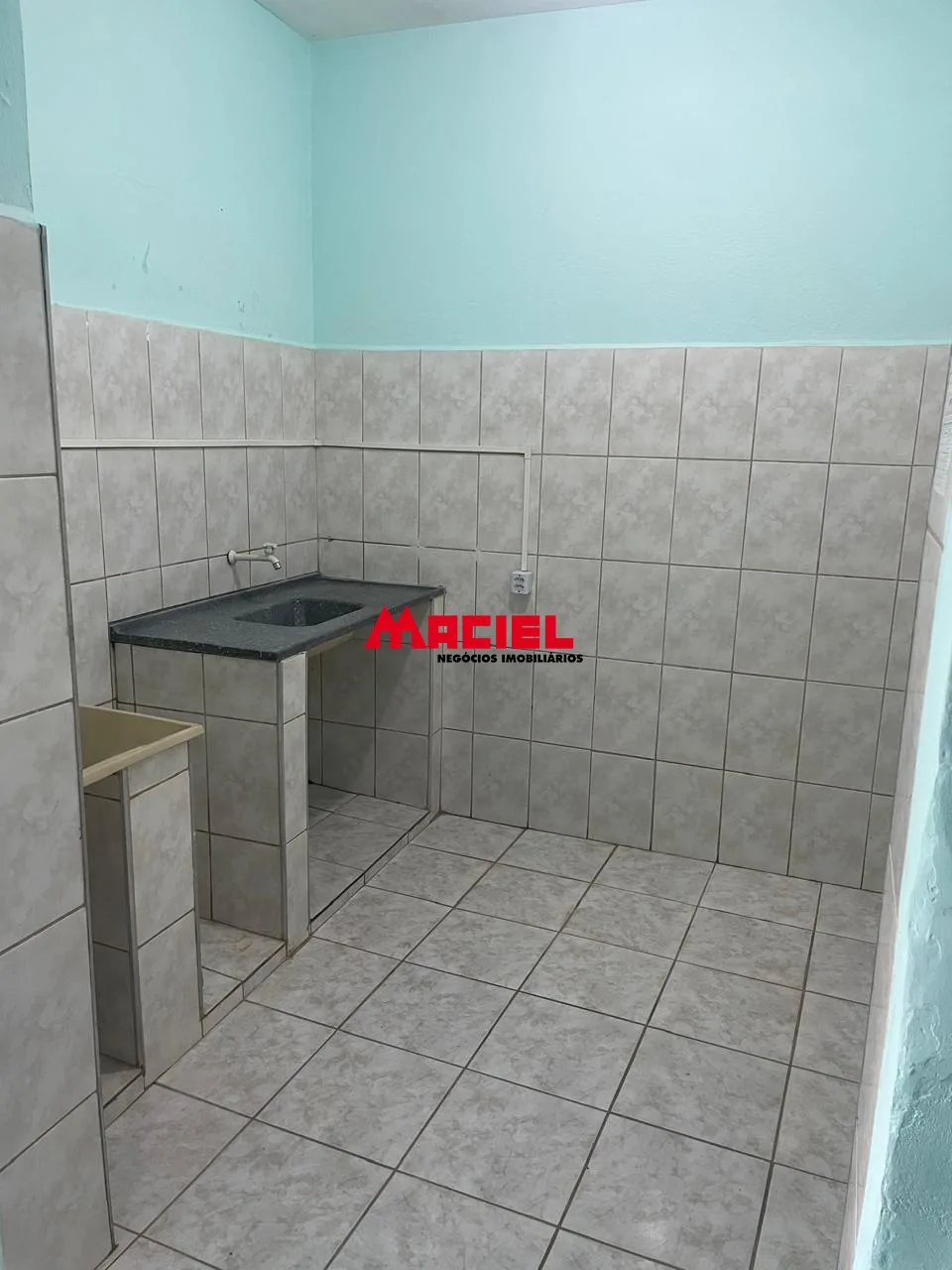 Alugar Casa / Padr&atilde;o em S&atilde;o Jos&eacute; dos Campos R$ 2.500,00 - Foto 4