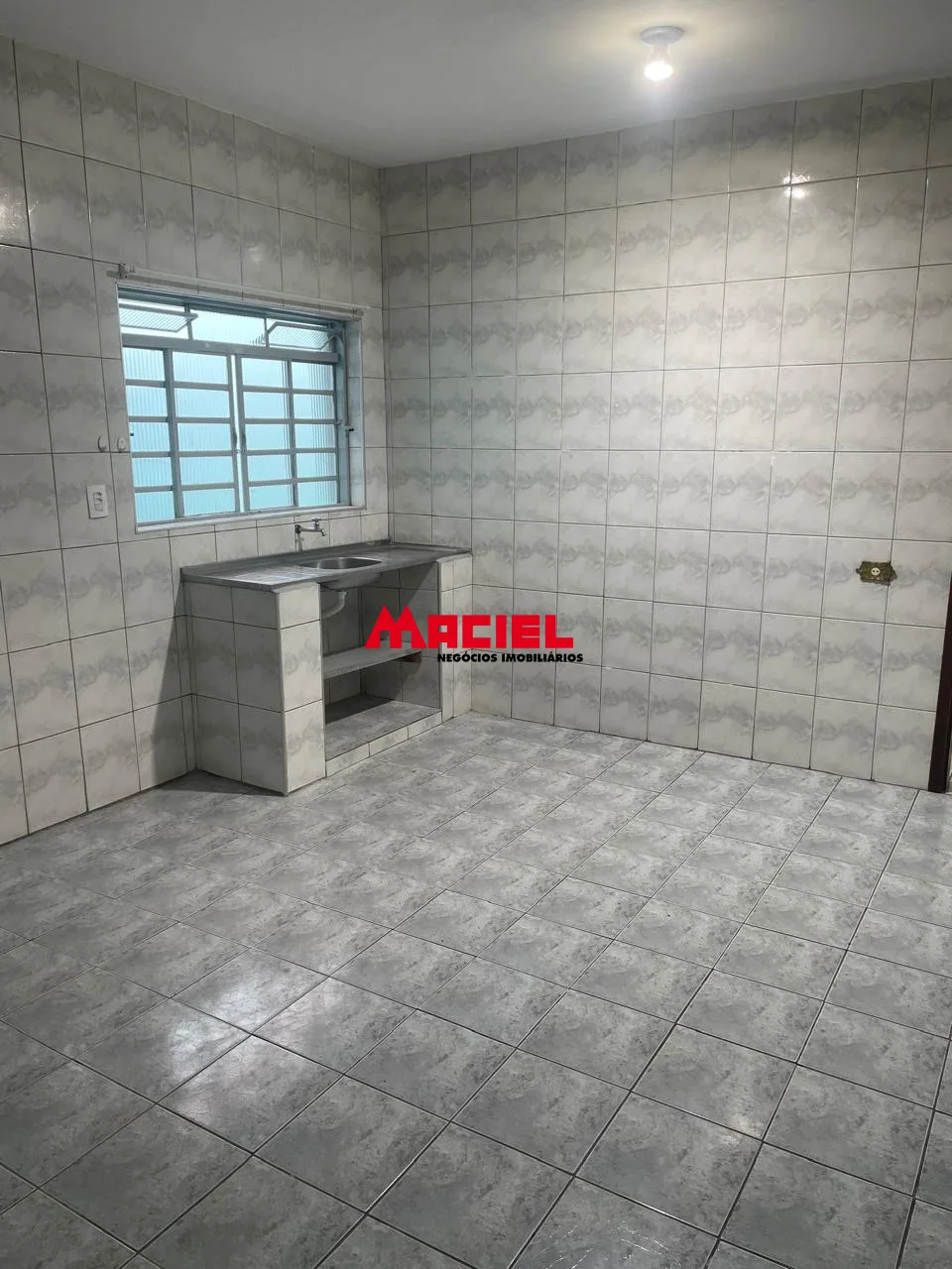 Alugar Casa / Padr&atilde;o em S&atilde;o Jos&eacute; dos Campos R$ 2.500,00 - Foto 8