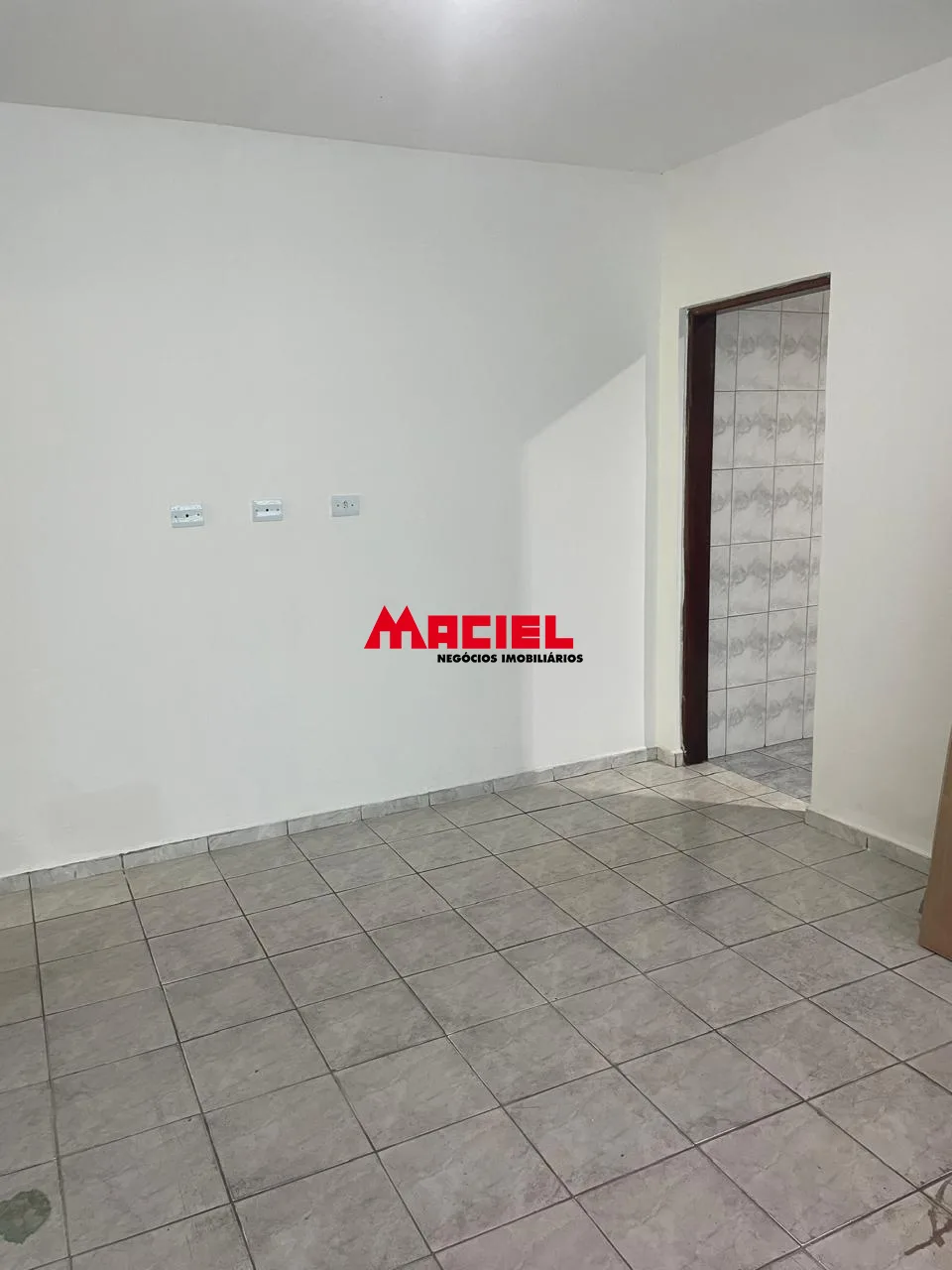 Alugar Casa / Padr&atilde;o em S&atilde;o Jos&eacute; dos Campos R$ 2.500,00 - Foto 11