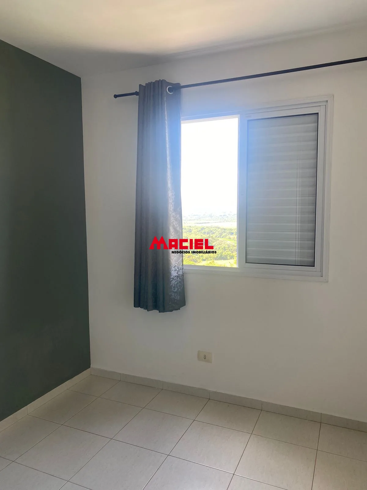 Alugar Apartamento / Padr&atilde;o em S&atilde;o Jos&eacute; dos Campos R$ 2.500,00 - Foto 11