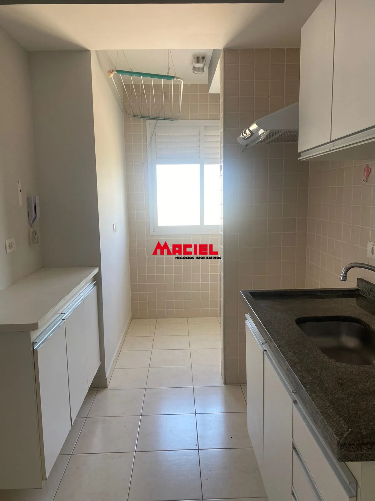 Alugar Apartamento / Padr&atilde;o em S&atilde;o Jos&eacute; dos Campos R$ 2.500,00 - Foto 16