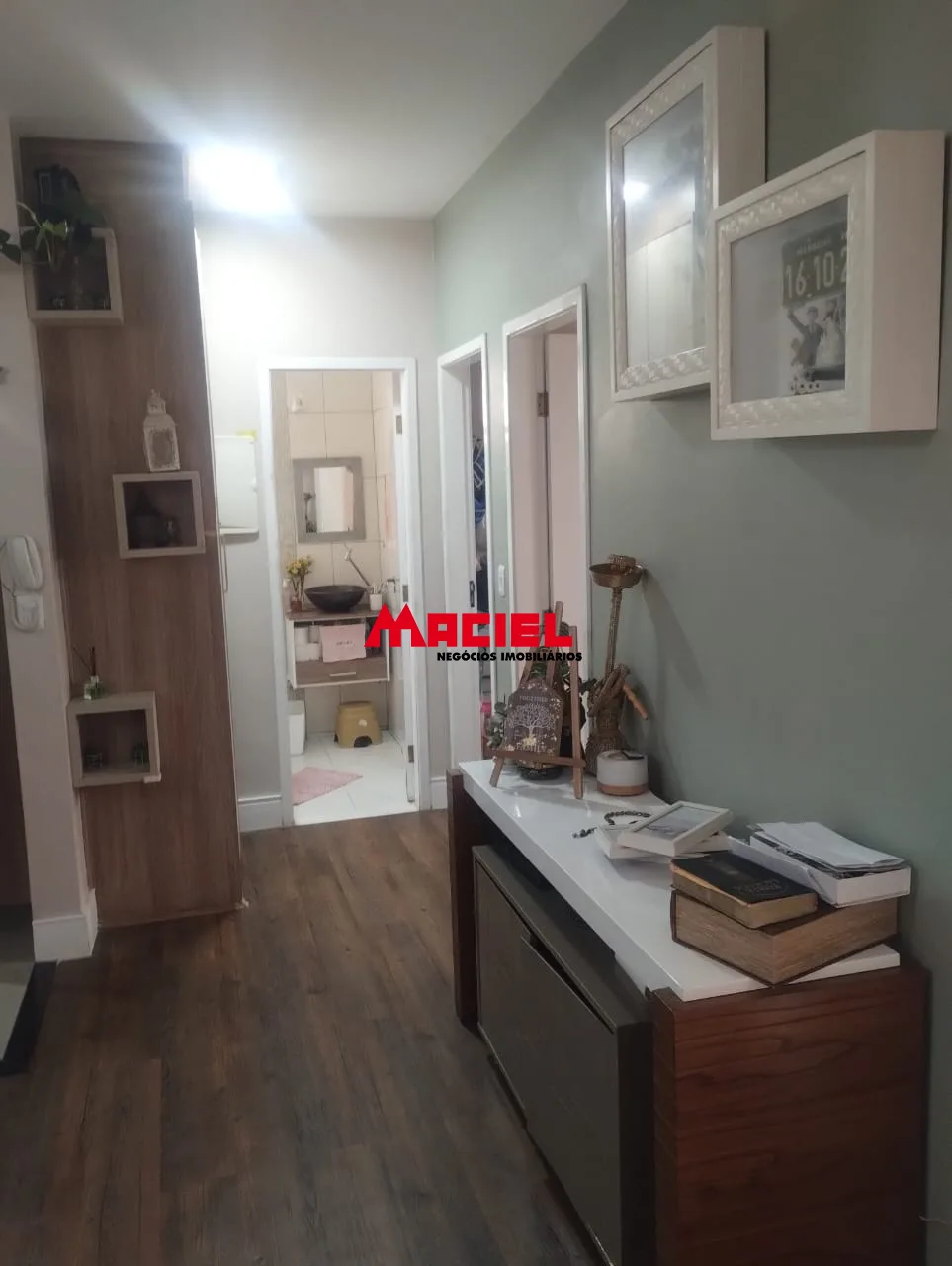 Comprar Apartamento / Padr&atilde;o em S&atilde;o Jos&eacute; dos Campos R$ 400.000,00 - Foto 1