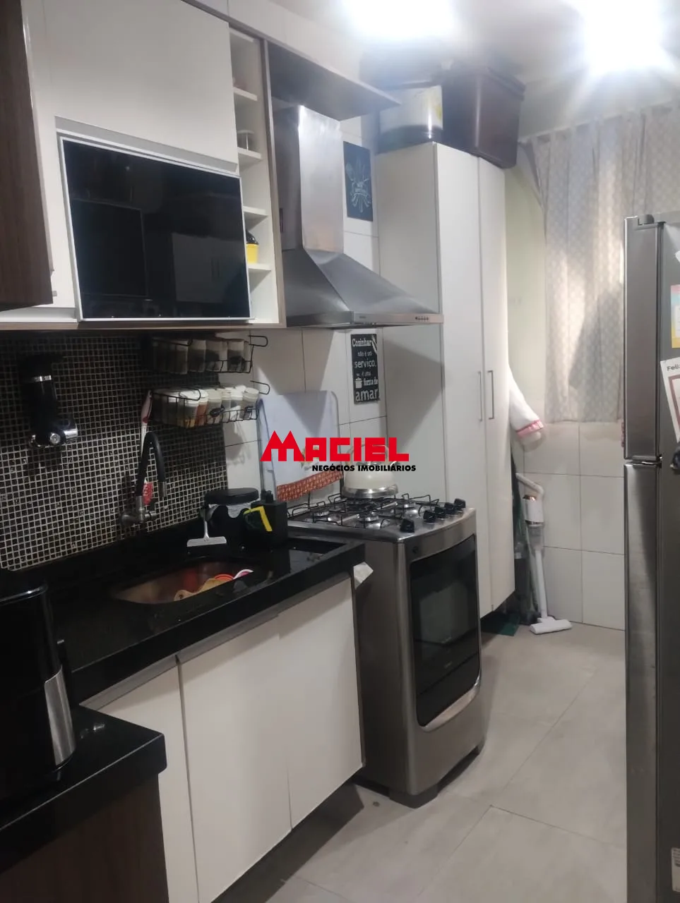 Comprar Apartamento / Padr&atilde;o em S&atilde;o Jos&eacute; dos Campos R$ 400.000,00 - Foto 3
