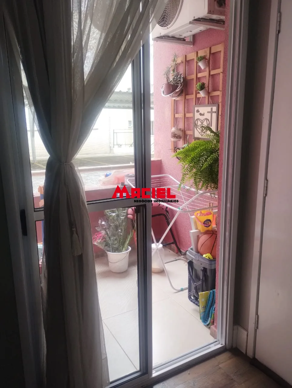 Comprar Apartamento / Padr&atilde;o em S&atilde;o Jos&eacute; dos Campos R$ 400.000,00 - Foto 8