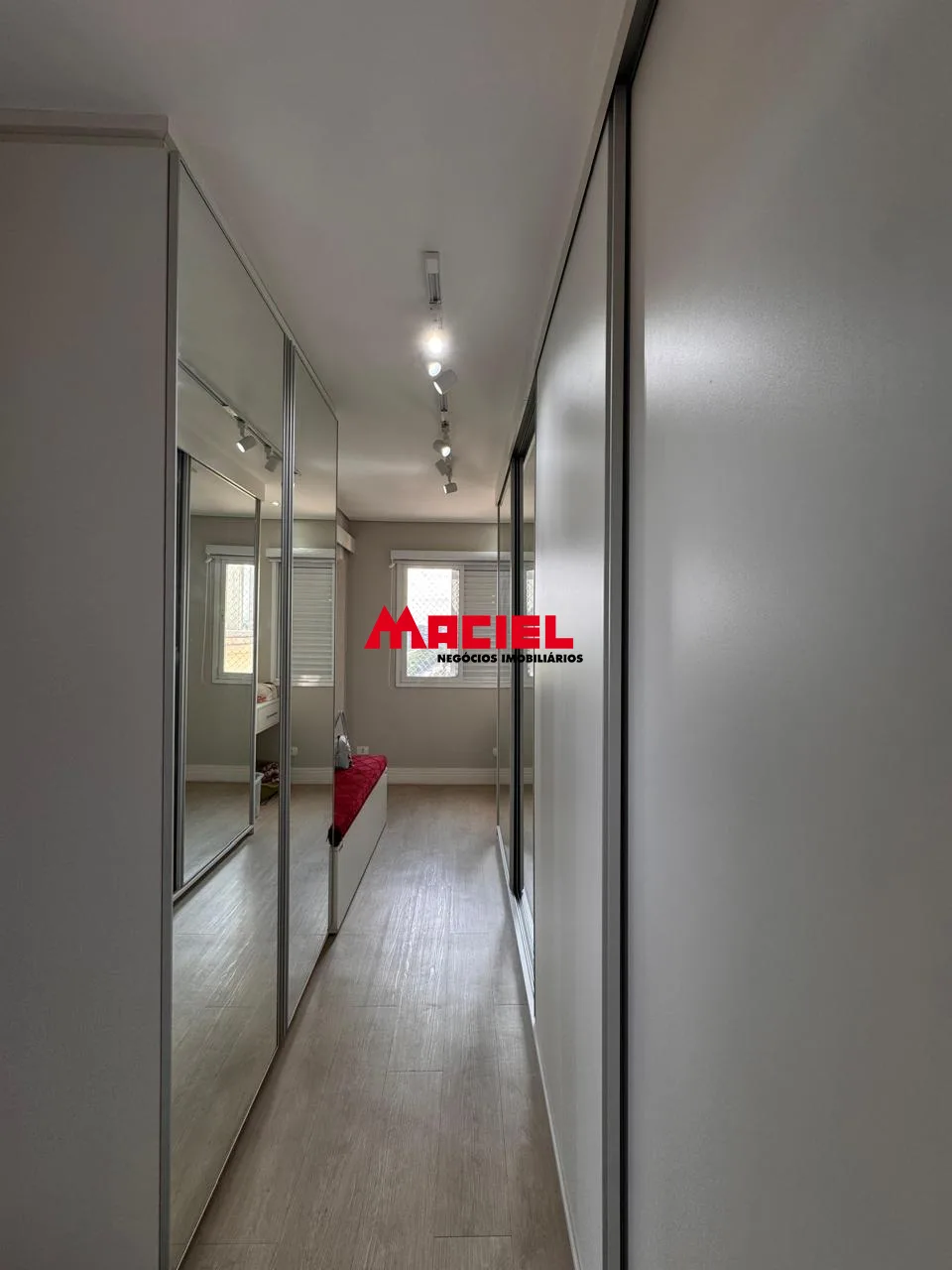 Comprar Apartamento / Cobertura em S&atilde;o Jos&eacute; dos Campos R$ 1.500.000,00 - Foto 14