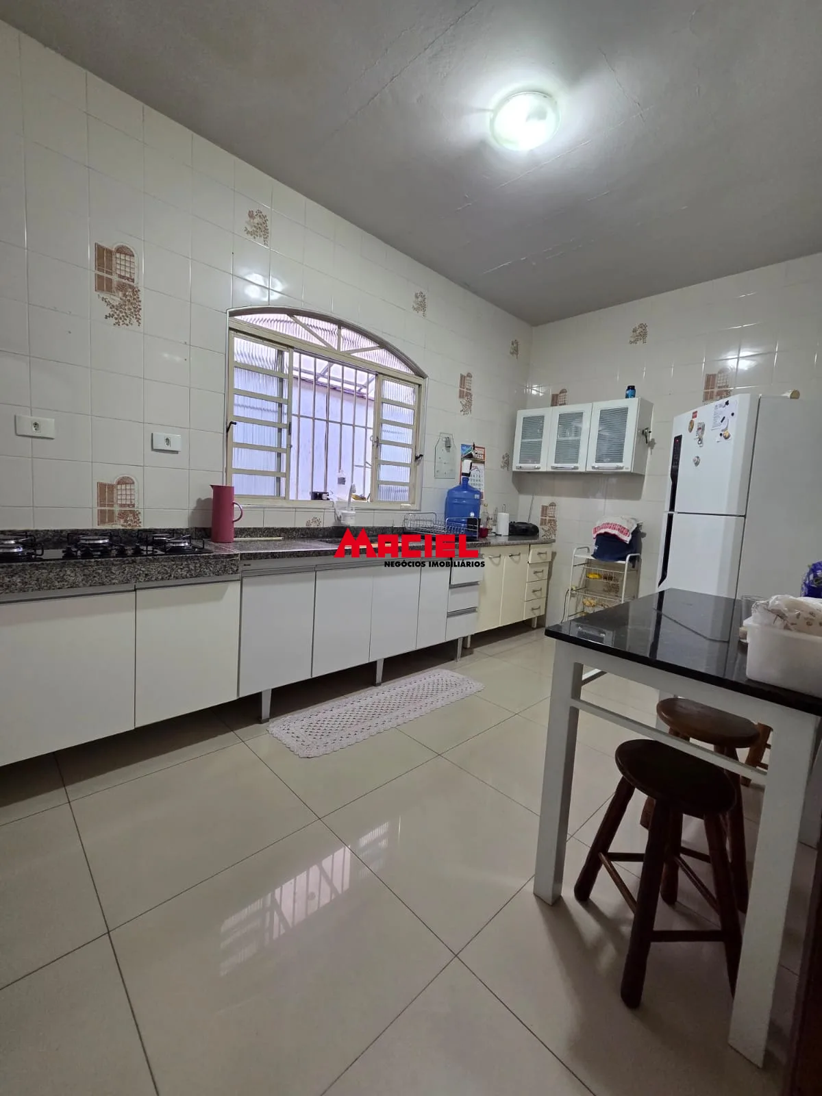 Comprar Casa / Padr&atilde;o em S&atilde;o Jos&eacute; dos Campos R$ 990.000,00 - Foto 5