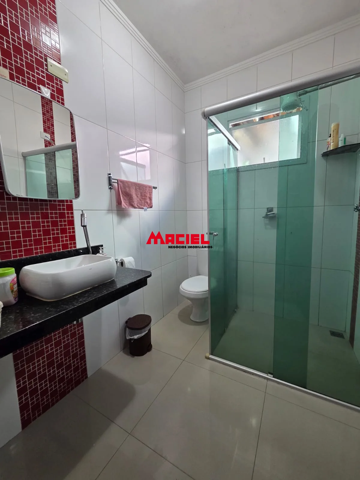 Comprar Casa / Padr&atilde;o em S&atilde;o Jos&eacute; dos Campos R$ 990.000,00 - Foto 13