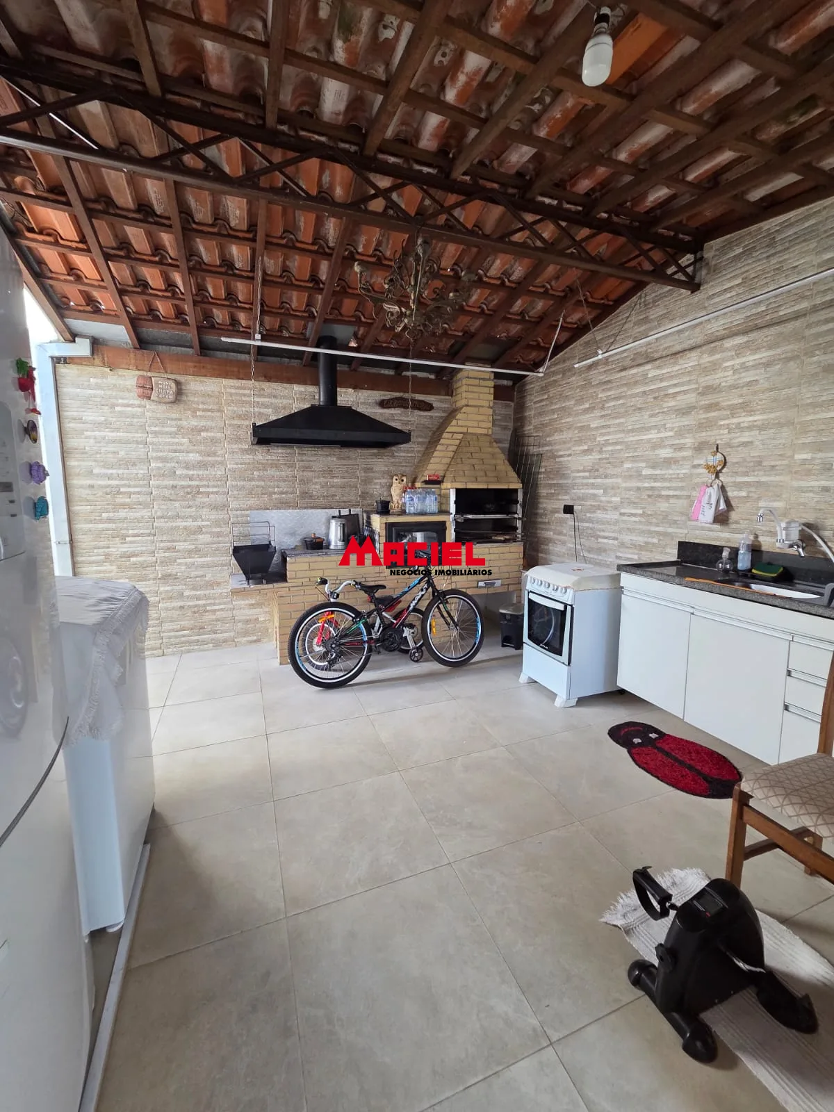 Comprar Casa / Padr&atilde;o em S&atilde;o Jos&eacute; dos Campos R$ 990.000,00 - Foto 14