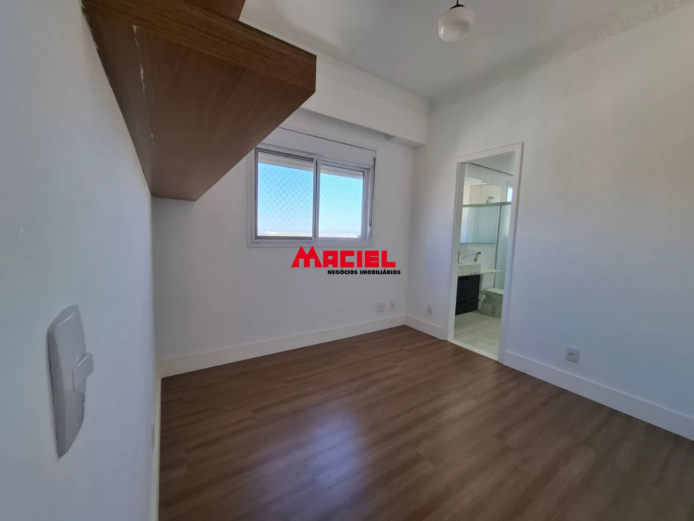 Alugar Apartamento / Cobertura em S&atilde;o Jos&eacute; dos Campos R$ 15.000,00 - Foto 11