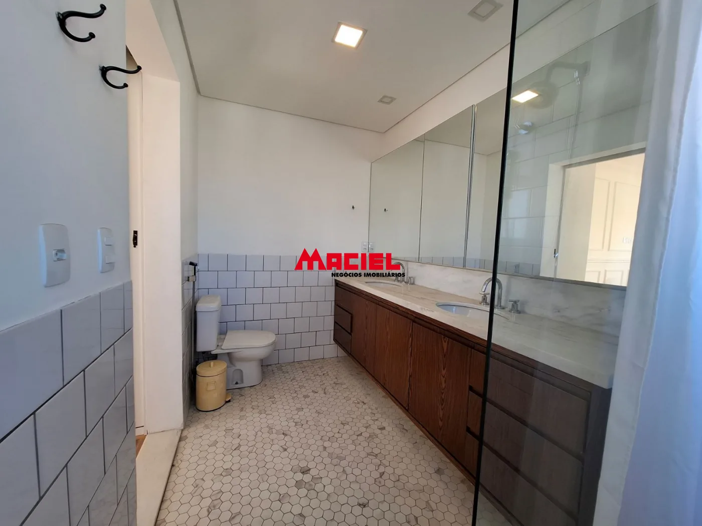 Alugar Apartamento / Cobertura em S&atilde;o Jos&eacute; dos Campos R$ 15.000,00 - Foto 31
