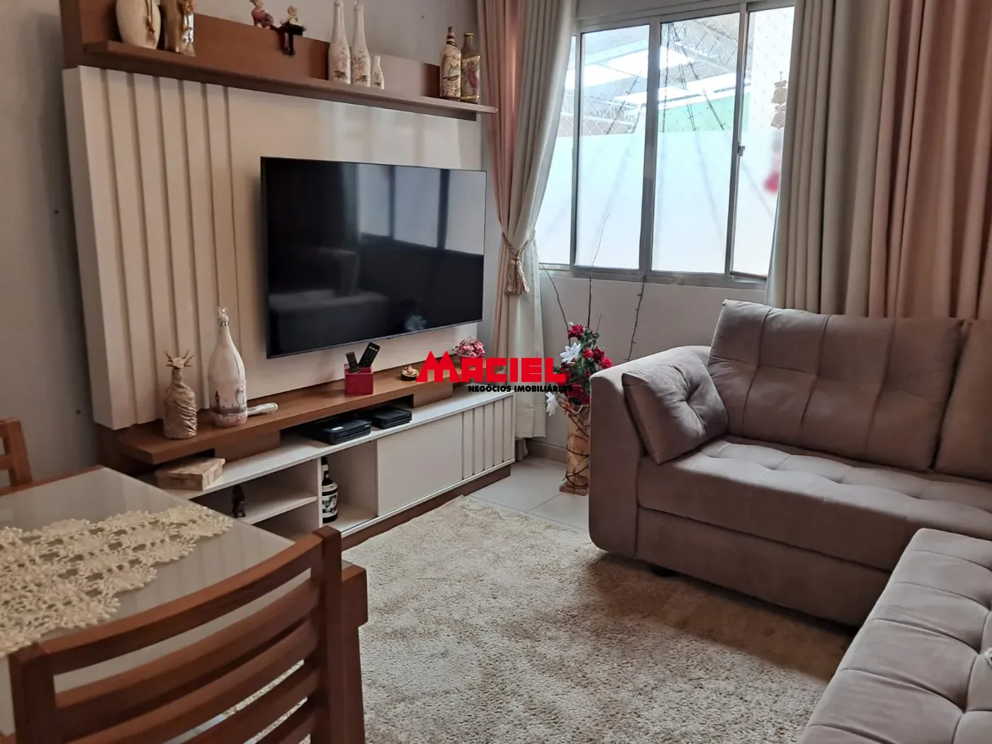 Comprar Apartamento / Padr&atilde;o em S&atilde;o Jos&eacute; dos Campos R$ 360.000,00 - Foto 11
