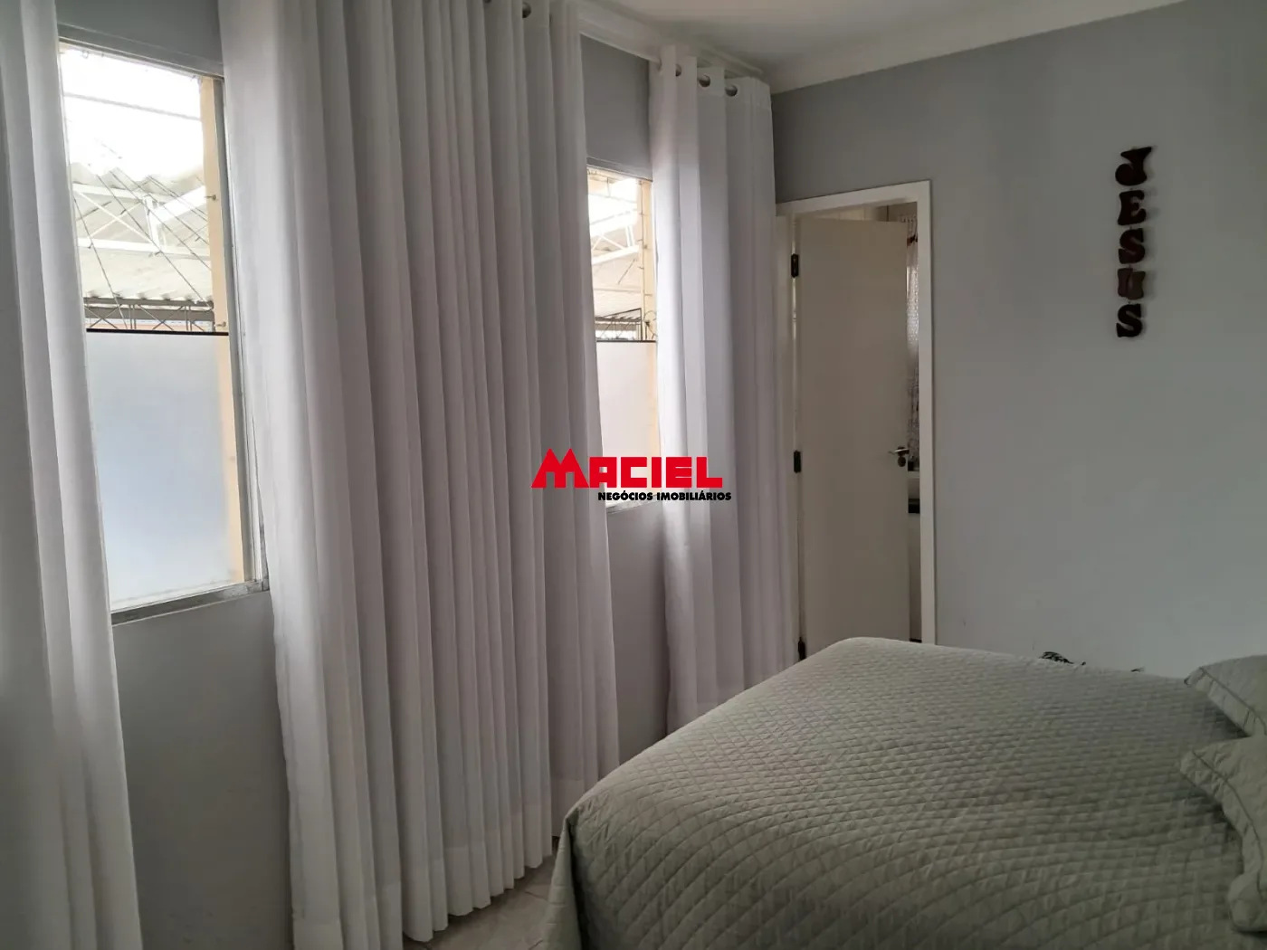 Comprar Apartamento / Padr&atilde;o em S&atilde;o Jos&eacute; dos Campos R$ 360.000,00 - Foto 14