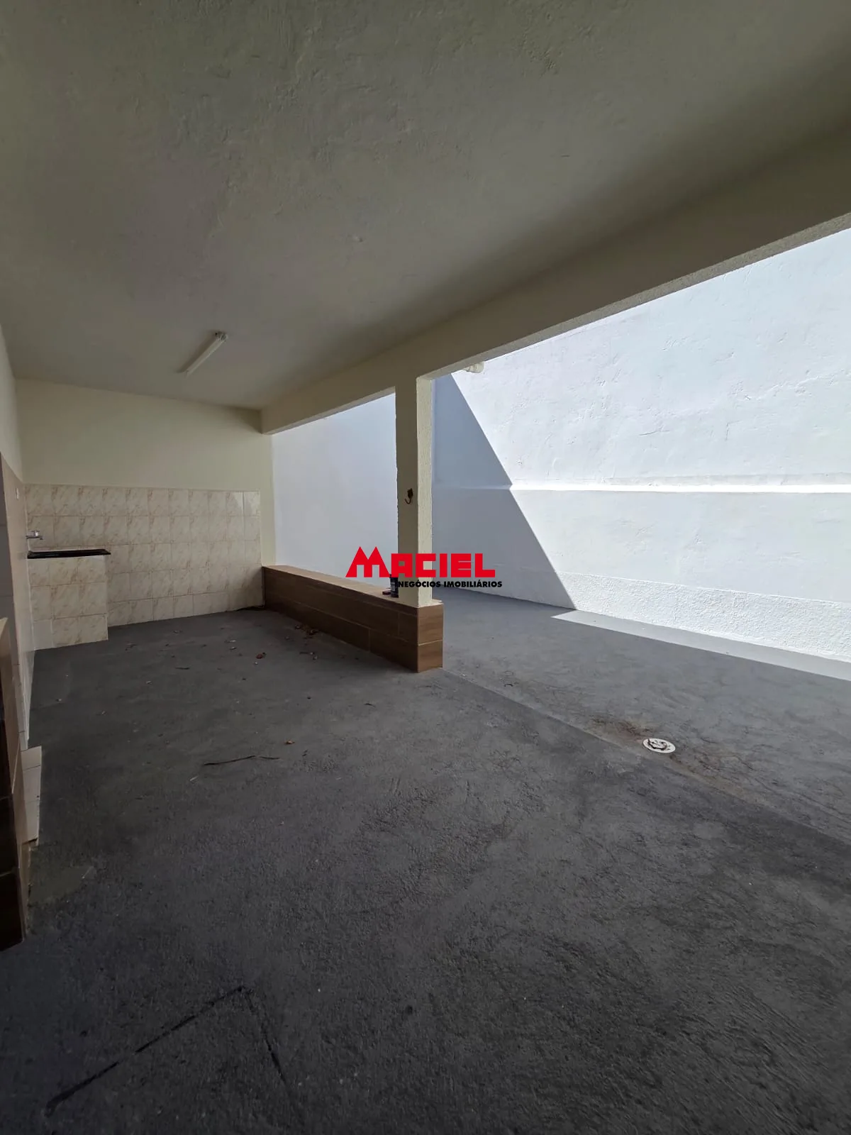 Alugar Casa / Sobrado em S&atilde;o Jos&eacute; dos Campos R$ 3.300,00 - Foto 19