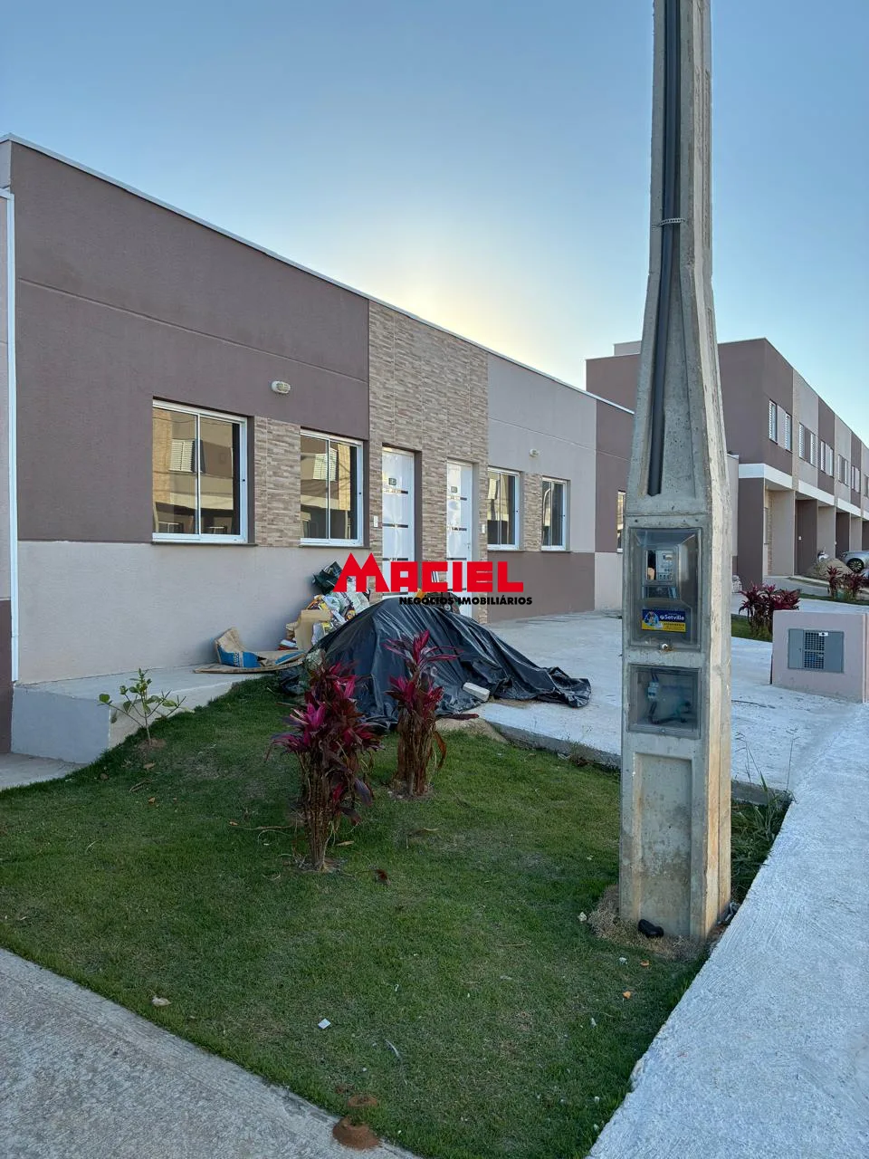 Alugar Casa / Condom&iacute;nio em S&atilde;o Jos&eacute; dos Campos R$ 2.200,00 - Foto 8