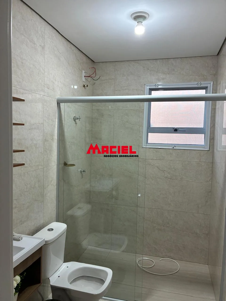 Alugar Casa / Condom&iacute;nio em S&atilde;o Jos&eacute; dos Campos R$ 2.200,00 - Foto 21