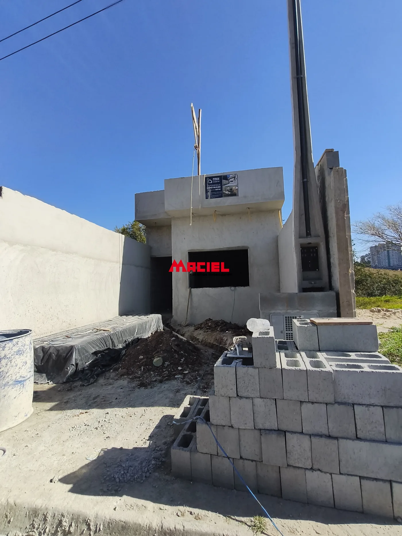 Comprar Casa / Padr&atilde;o em S&atilde;o Jos&eacute; dos Campos R$ 499.900,00 - Foto 1