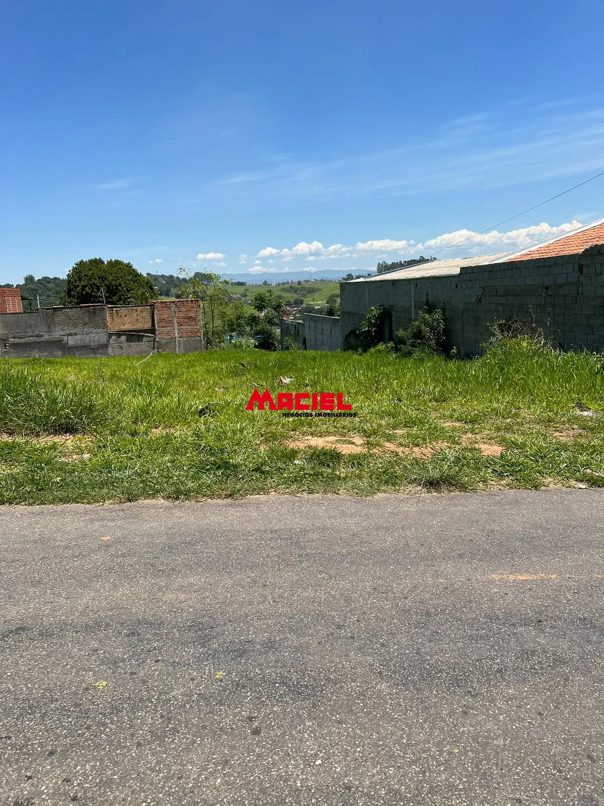 Comprar Terreno / Padr&atilde;o em S&atilde;o Jos&eacute; dos Campos R$ 85.000,00 - Foto 2