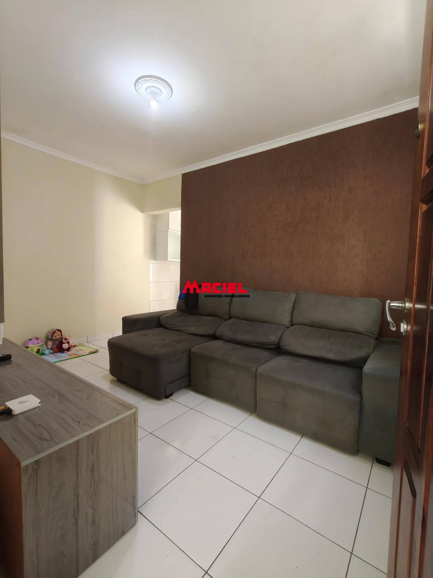 Comprar Casa / Sobrado em S&atilde;o Jos&eacute; dos Campos R$ 365.000,00 - Foto 1